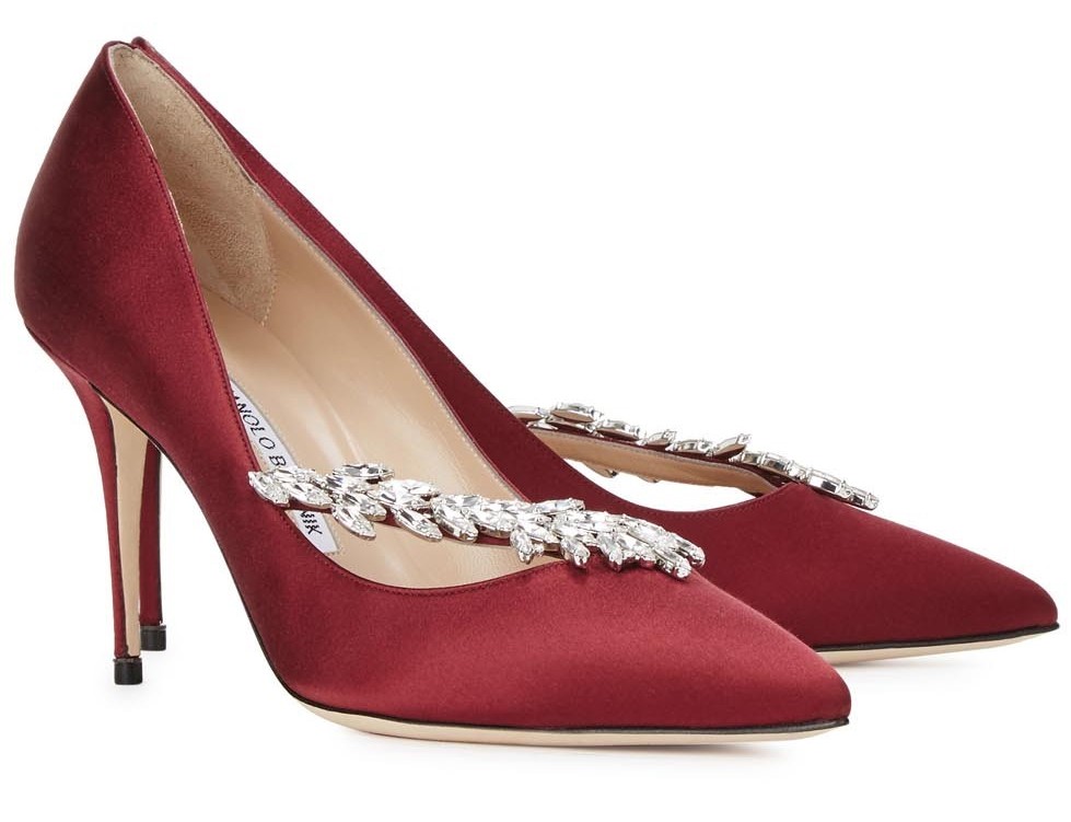 sepatu merah