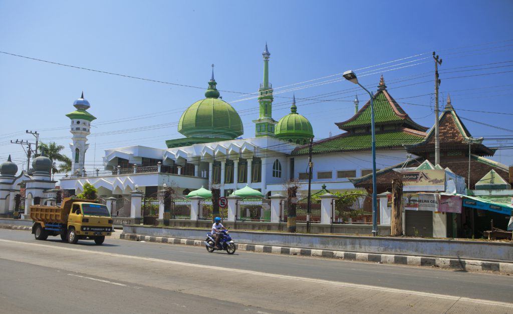 kota lasem di jawa